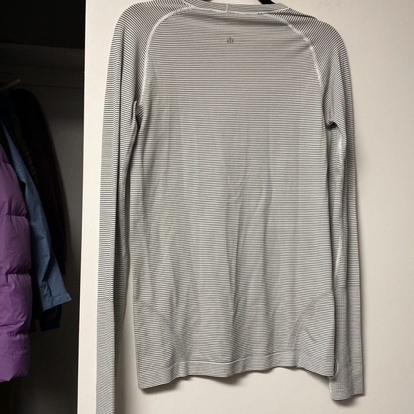 Lululemon Swiftly Long Sleeve - Picture 4 of 4